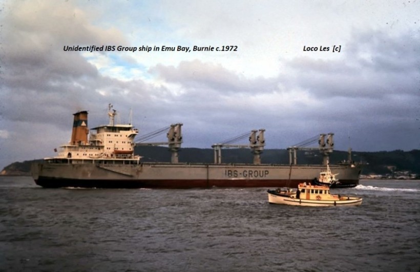 Unidentified ship in Emu Bay, Burnie c1972.JPG