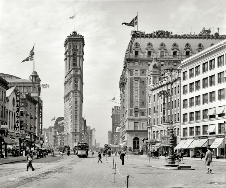 Time Sq. New York looking west on Broadway. 1908