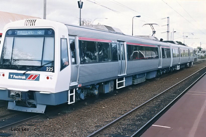 img951 - Transperth Fastrack EMU set on Midland line [225 at rear] c.1997.jpg