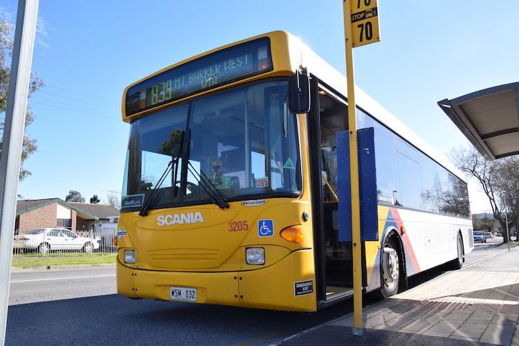 To finish off, we are back within the Adelaide Metro metroticket zone - by just one stop. Scania L94UB/Volgren CR224L #3205 is seen on route 839, the Mt Barker West loop, pausing at the Mt Barker Hospital due to early running. The next stop down Wellington Road (71) is the last metro ticket stop for routes 852 and 852L; routes 838H and 839 turn right and head back towards the town centre.