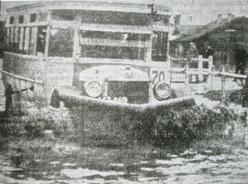 224  Mack  MTT 70  flood plow  Henley Beach Road  1929