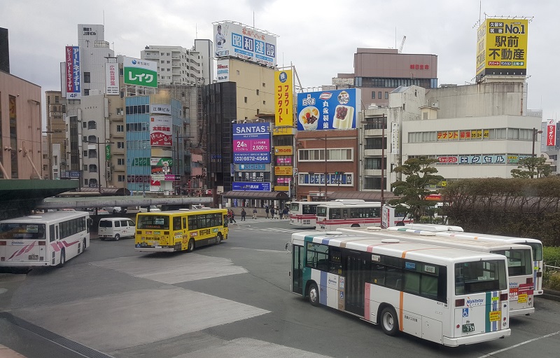 Nishitetsu Kurume Bus exit