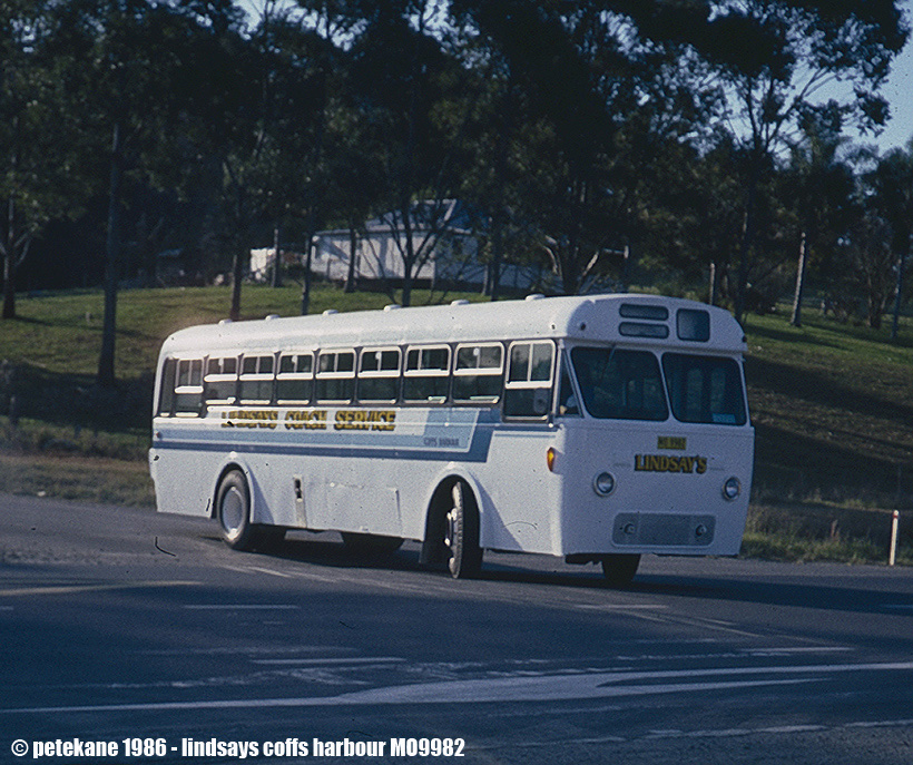 MO 9982
Lindsays Coach Services, Coffs Harbour AEC Regal VI AH590/Howard Porter ex MTT, Perth, WA (633) UQB 633 2/85; ex WAG 8633 22/10/68, in 1986. Deregd by 6/3/93 & sold to an Unknown Buyer.
Keywords: denairphoto aec_regal porter perthbus