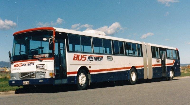 Ex Fuji Expo Artic in Bus Australia livery. Note centre door has been removed. Not my photo