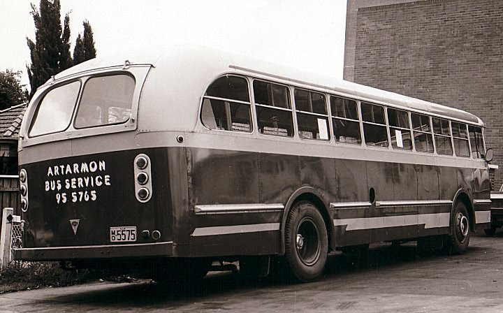 Artarmon Bus Service MO 5575.jpg