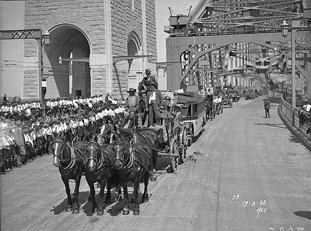 Opening of the Sydney Harbour Bridge 19.03.1932 - Procession - 02.jpg