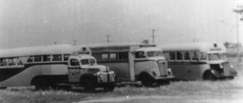 Parramatta-Ryde - Ford, Oldsmobile (ex Maunder), Bedford - c1944 - r.JPG